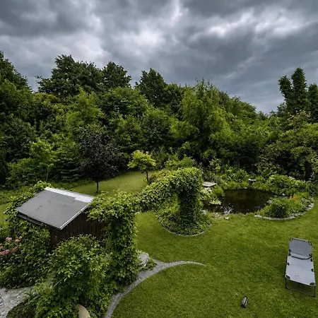 Gaestehaus - 2 Baeder, 7 Pers, Parkplatz, Garten, Terrasse *