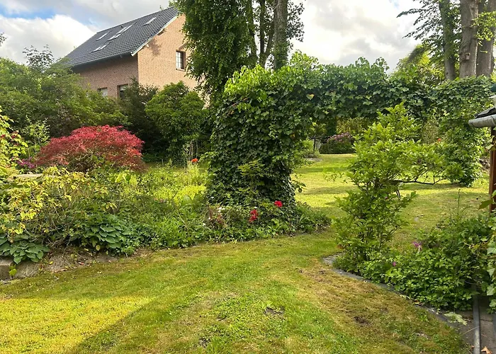 7 Schlafplaetze Parkplatz, 5 Schlafraeume, Wlan