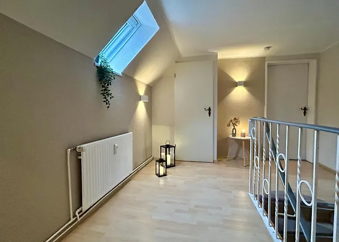 7 Schlafplaetze Parkplatz, 5 Schlafraeume, Wlan Apartment